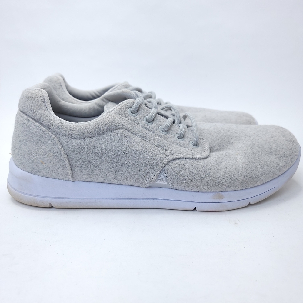 Cuater Travis Mathew The Daily Knit Gray Casual Golf Shoes 4MT117 Size 11.5